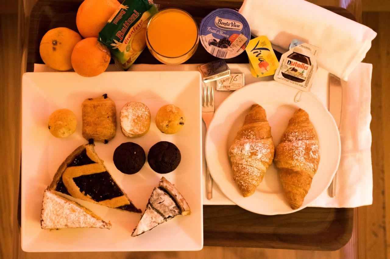 Le Querce Hotel سالسوماجّوري تيرمي المظهر الخارجي الصورة